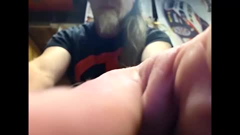 oddballa online show from November 9, 7:34 am