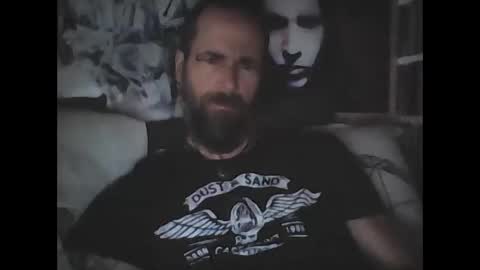 Snapshot of oedipe666 chatting on January 8, 2:35 pm oedipe666cam online show from January 8, 2:35 pm