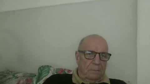 oggi95 online show from December 3, 4:35 pm