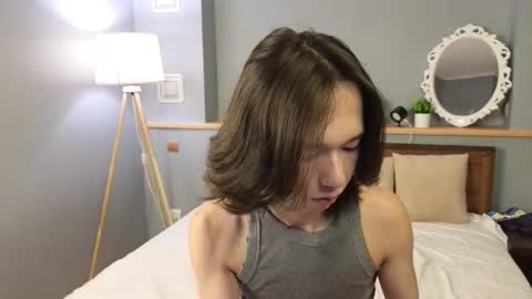 Ami online show from October 17, 3:49 pm