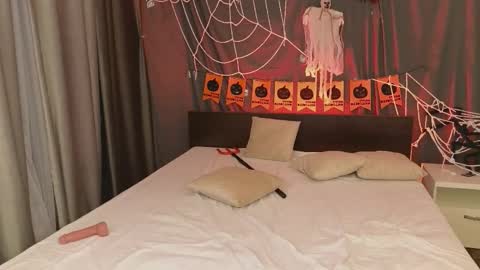 Ami online show from October 26, 9:39 pm