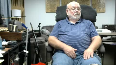 old_guy111 online show from September 25, 4:17 pm