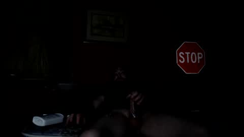 Snapshot of oldfuckus chatting on December 22, 11:11 am oldfuckus online show from December 22, 11:11 am