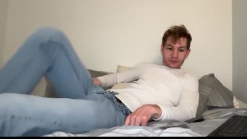Snapshot of oliver_beck chatting on February 5, 7:20 pm Oliver Beck online show from February 5, 7:20 pm