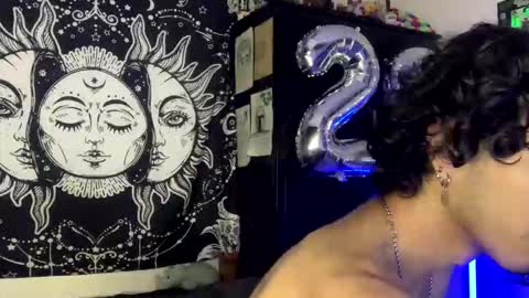 Oliver fast online show from February 27, 8:26 am