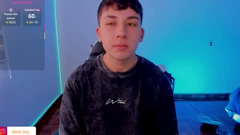 oliveeer online show from February 25, 6:53 pm