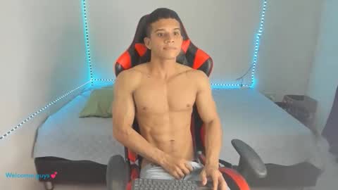 oliver thompsson online show from January 19, 1:19 am