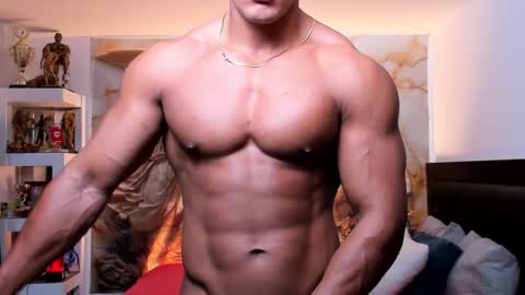 oliver_tommy online show from October 1, 3:05 pm