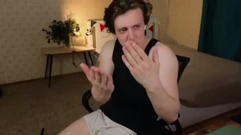 Oliver Evans online show from July 2, 3:23 am