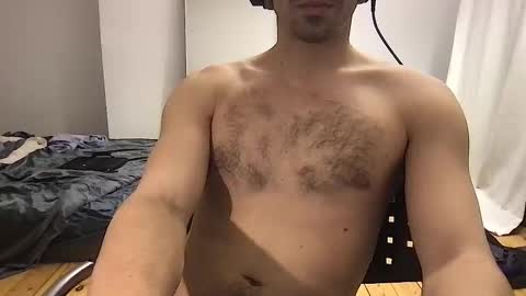 oliverbisbis1 online show from October 14, 10:39 pm