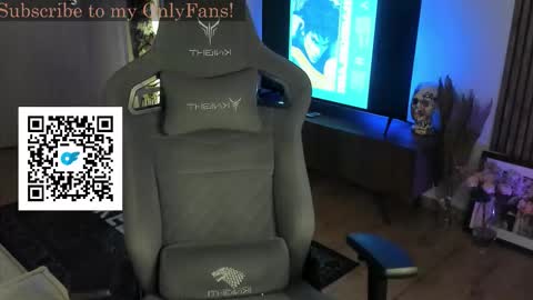 oliverrgroove online show from October 30, 4:36 am