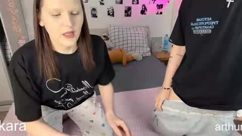 oliver online show from February 5, 7:43 pm