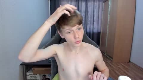 Oliverall sexy things in pvt online show from June 5, 12:00 pm