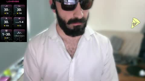 ona nisme online show from March 27, 5:55 am