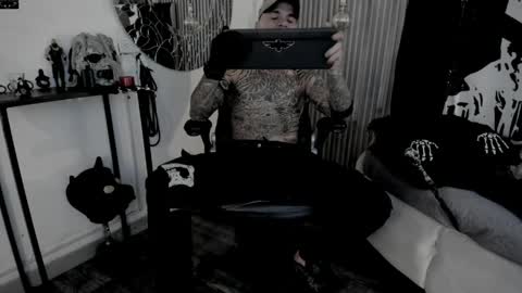     ... online show from April 8, 8:50 pm