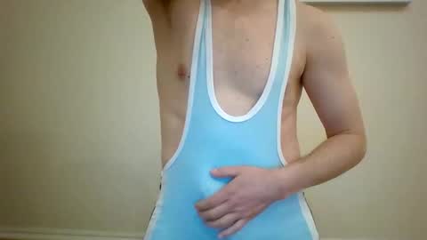 onesie1boy online show from April 24, 1:02 pm