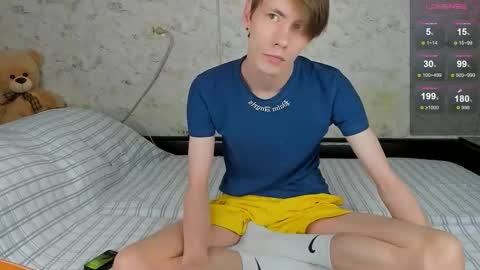 Erick  online show from February 20, 5:04 am