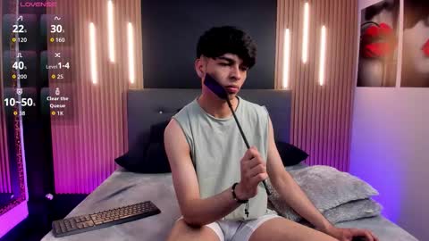 Josh -  Schedule 1400 - 2200 online show from November 30, 8:44 pm