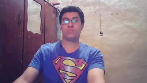 oomaurooo online show from December 13, 1:15 am