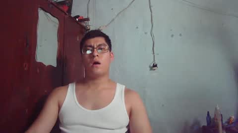 oomaurooo online show from March 2, 8:14 pm