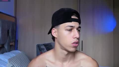 Orionblaze 69  online show from November 1, 7:29 pm