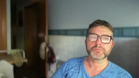 oscarbcncat online show from July 6, 3:36 pm