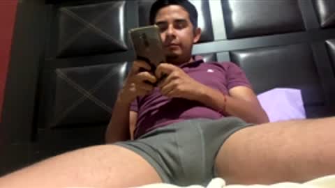 osiris9999999 online show from December 2, 2:25 am