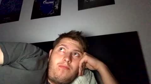 outflayd online show from November 20, 2:22 am