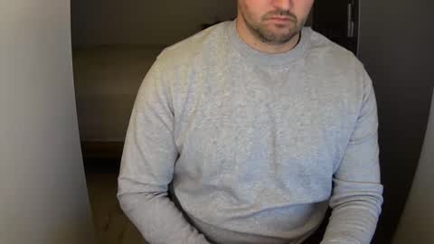 outside1991 online show from December 31, 12:11 am