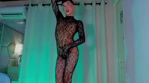 owen_stone1 online show from July 23, 1:58 am