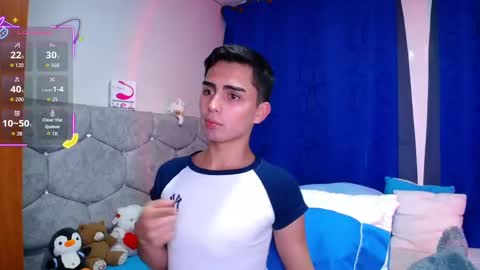 Owen  Independent model  online show from September 18, 9:28 pm