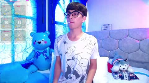 Owen  Independent model  online show from December 11, 6:48 pm