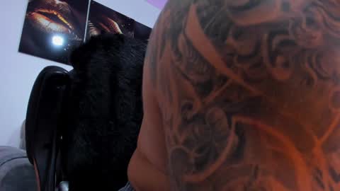 Maximus Owen online show from December 2, 6:08 pm