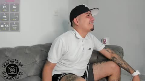 O W E N - S T O N E online show from September 29, 3:38 am