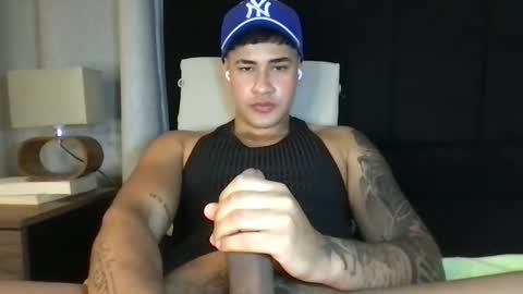 Javi    online show from January 26, 2:14 am