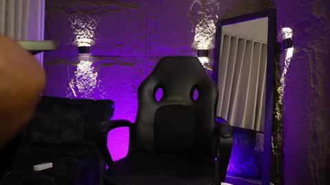 pablo online show from February 16, 12:41 am