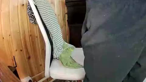 Snapshot of pajero1271 chatting on September 19, 7:13 pm pajero1271 online show from September 19, 7:13 pm