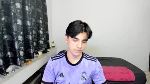 Snapshot of pakun_ chatting on October 11, 1:53 am pakun_ online show from October 11, 1:53 am
