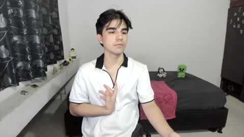 Snapshot of pakun_ chatting on October 6, 3:22 am pakun_ online show from October 6, 3:22 am
