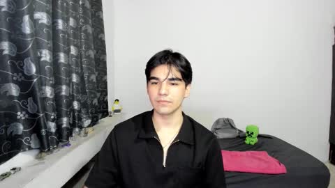 Snapshot of pakun_ chatting on October 10, 1:32 am pakun_ online show from October 10, 1:32 am
