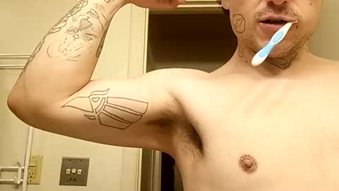 panda691992_ online show from November 7, 11:08 pm