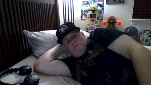 Snapshot of panos678442 chatting on February 4, 10:21 am panos online show from February 4, 10:21 am