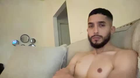 papicubano_guapo23cm online show from January 14, 6:02 am