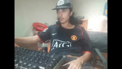 Snapshot of papito20cm chatting on December 27, 2:12 pm Lau online show from December 27, 2:12 pm