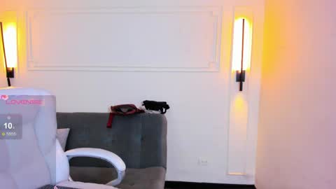 Ryan And Casper online show from April 15, 7:58 pm