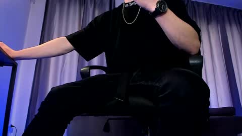 Paris online show from April 9, 6:19 am