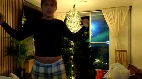 connie online show from November 11, 2:38 am