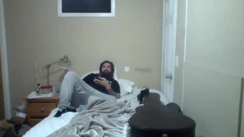 Snapshot of passionatesamurai chatting on March 10, 6:27 am hairy dadbod online show from March 10, 6:27 am