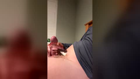 paul77606 online show from April 4, 4:09 am