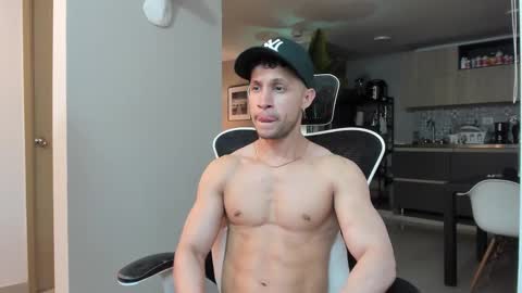 Paul online show from September 25, 11:24 pm